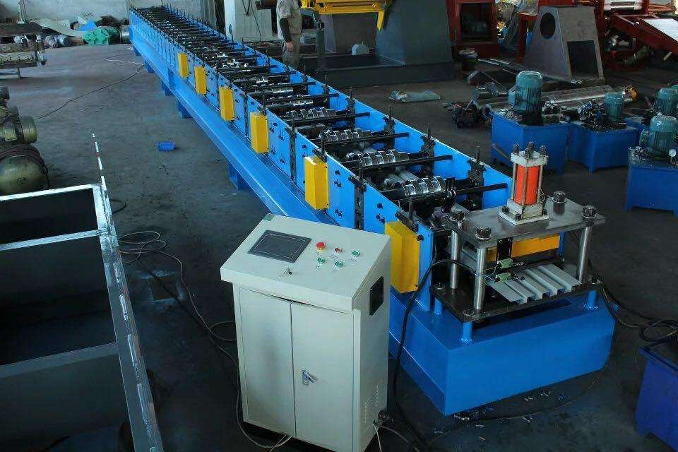 5. METAL SIDING CLADDING PANEL ROLL FORMING MACHINE